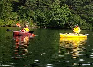 Kayaking on Estacada Lake