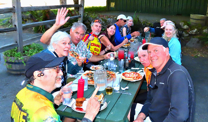 Zig Zag Inn lunch